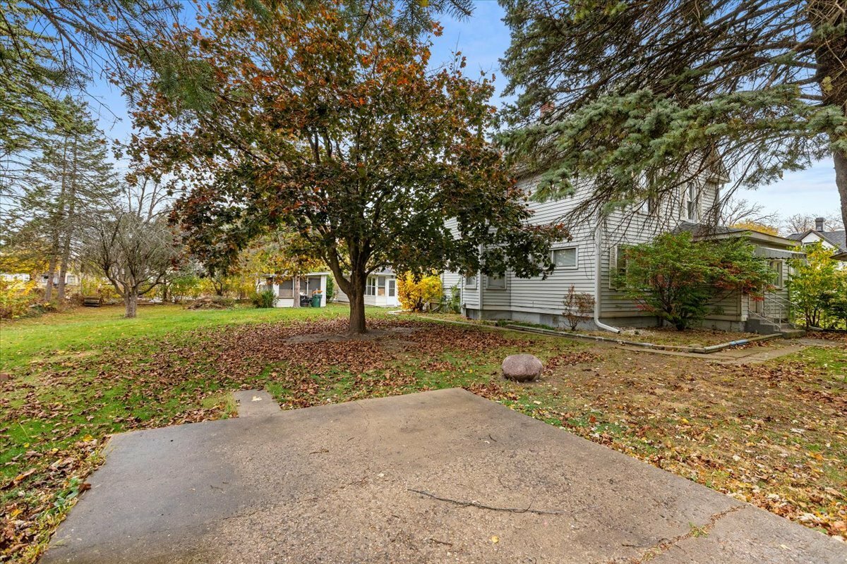 Property Photo:  2314 Gilboa Avenue  IL 60099 