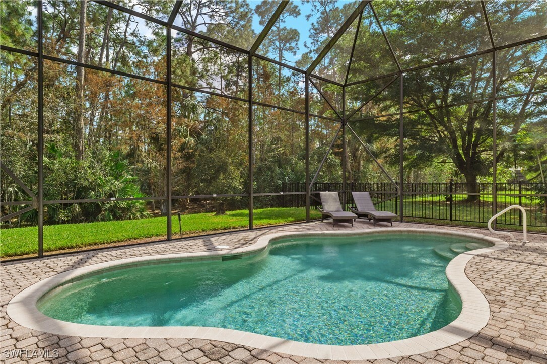 Property Photo:  2358 Butterfly Palm Drive  FL 34119 