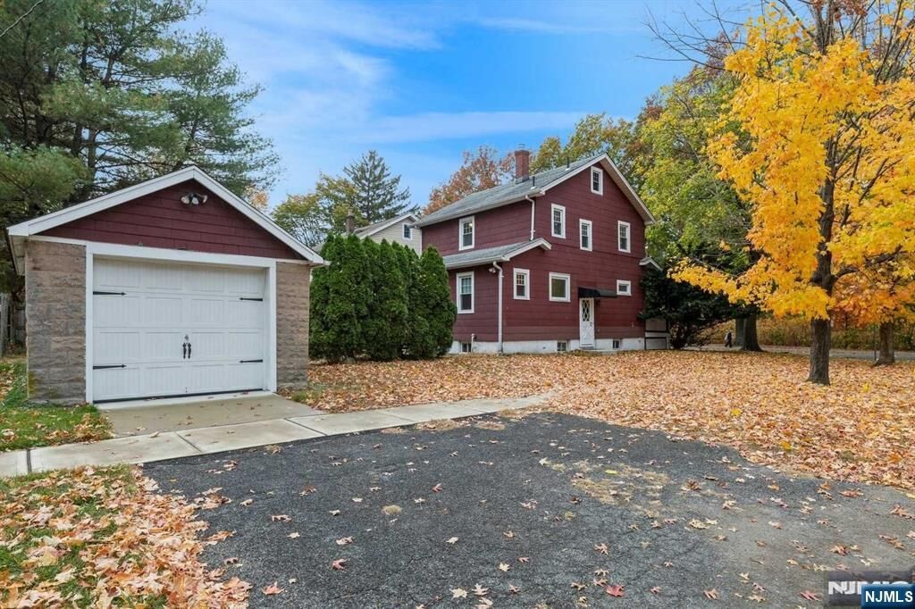 Property Photo: 454 Tenafly Road NJ 07670