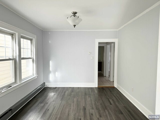 Property Photo:  10 Walnut Parkway  NJ 07042 