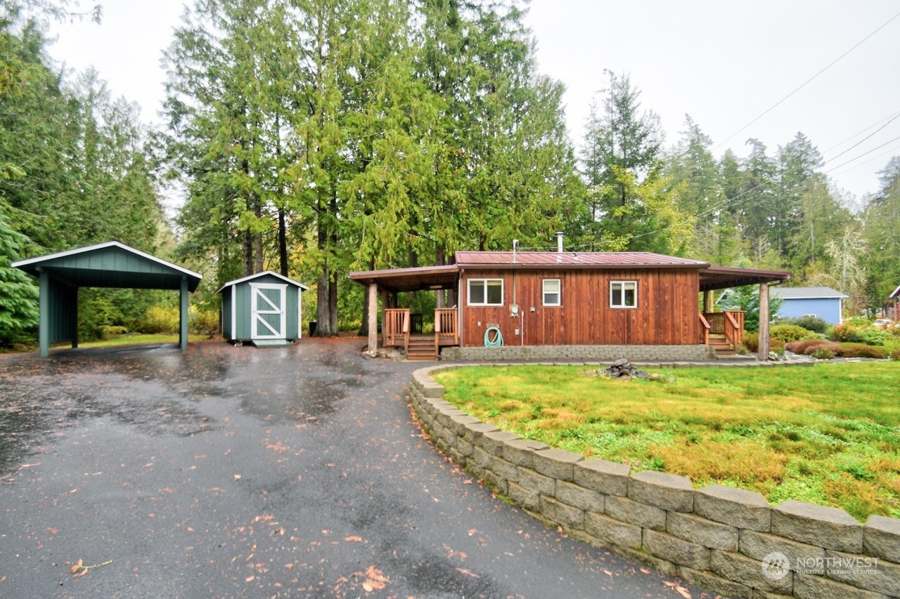 Property Photo:  460 SE Totten Shores Drive  WA 98584 