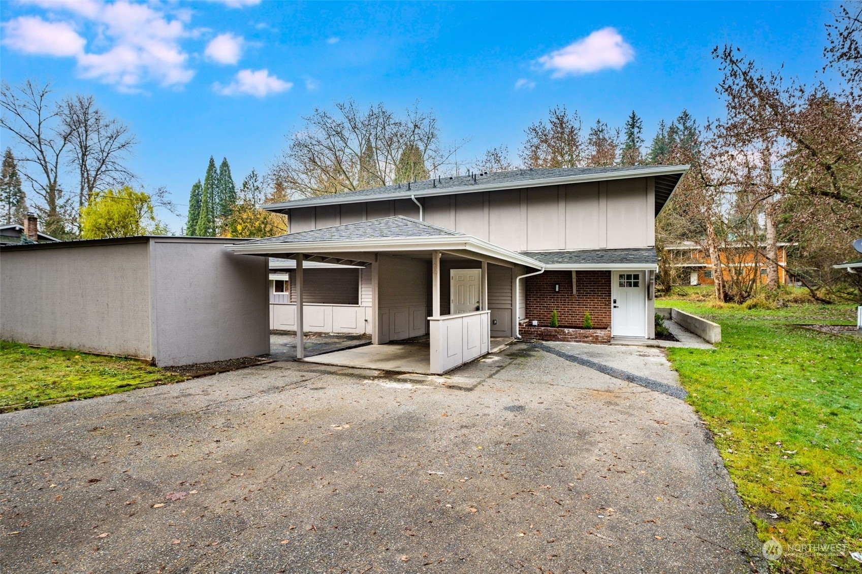 Property Photo:  13912 SE Newport Way  WA 98006 