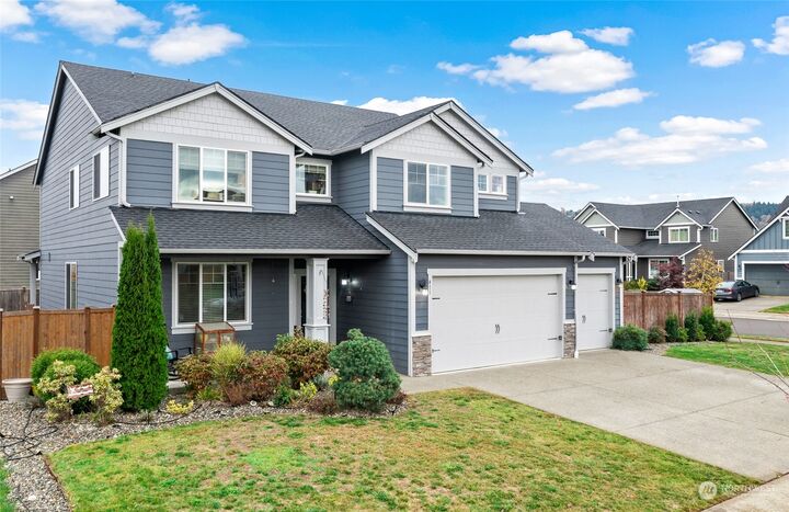 Property Photo:  411  Buell Street SW  WA 98360 
