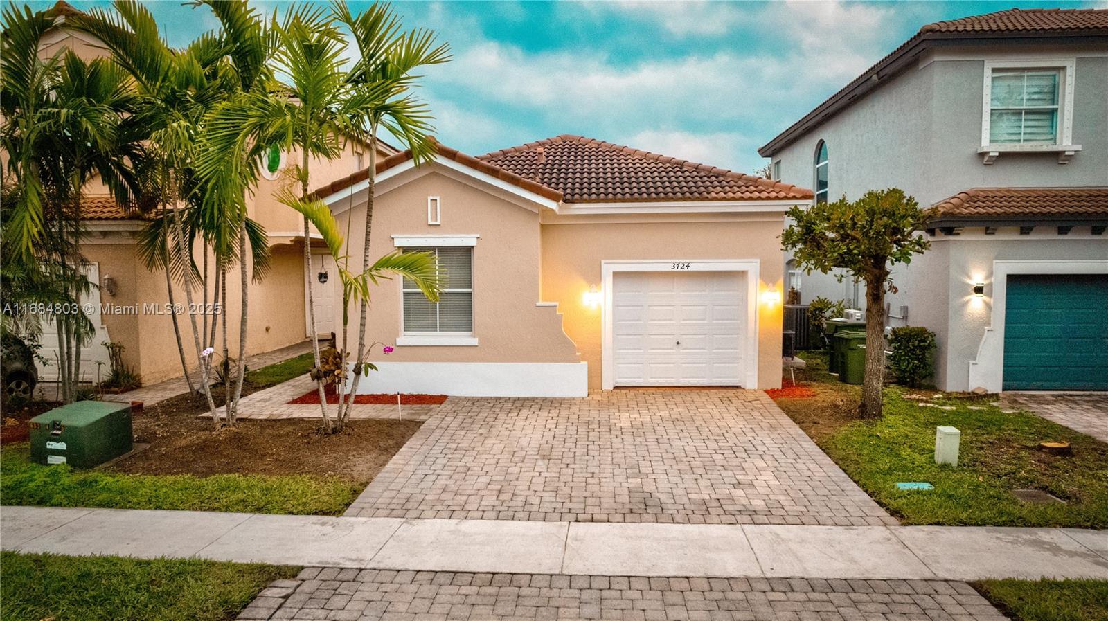 Property Photo: 3724 NE 10th Ct FL 33033