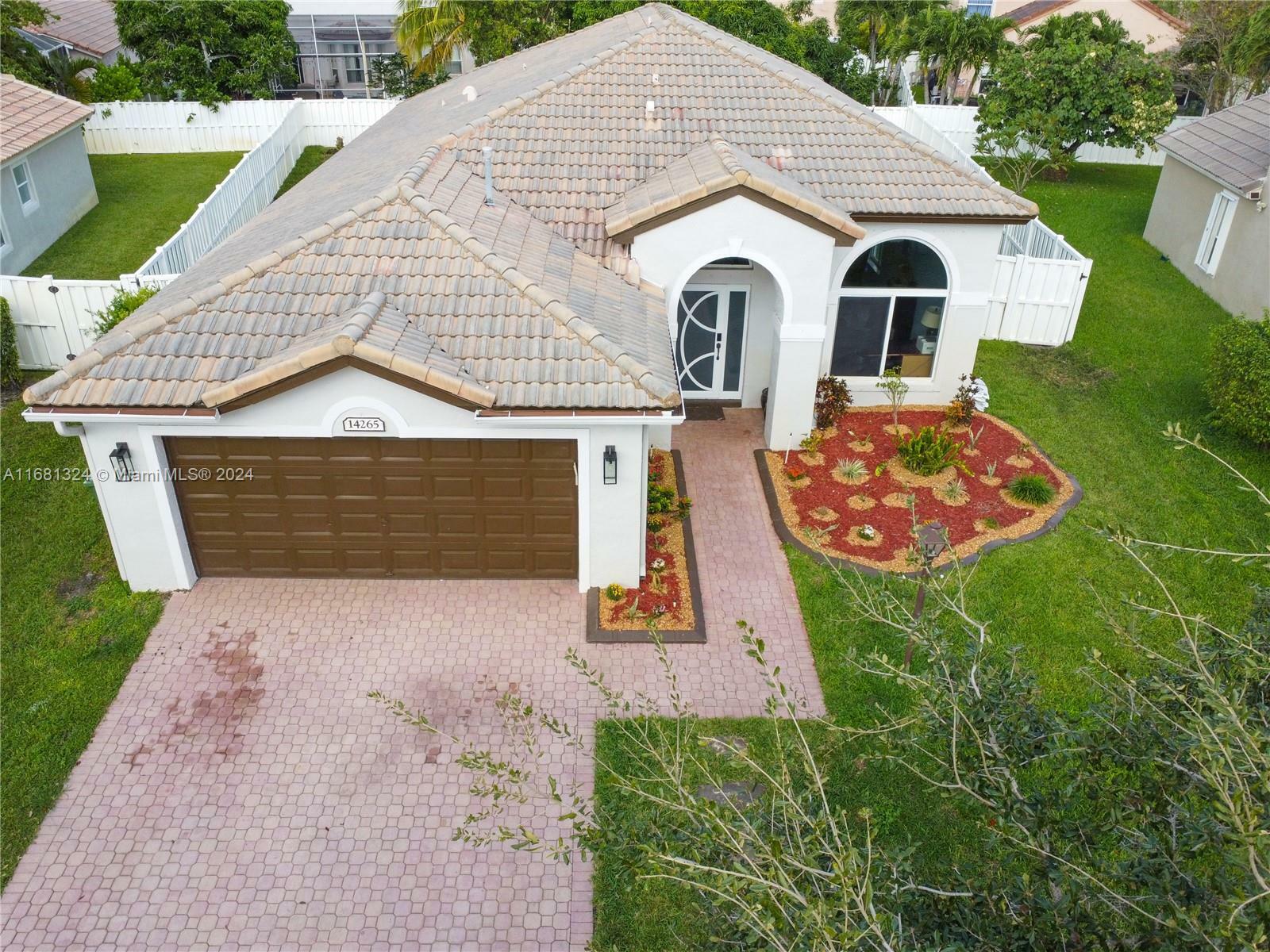 14265 NW 18th Pl  Pembroke Pines FL 33028 photo