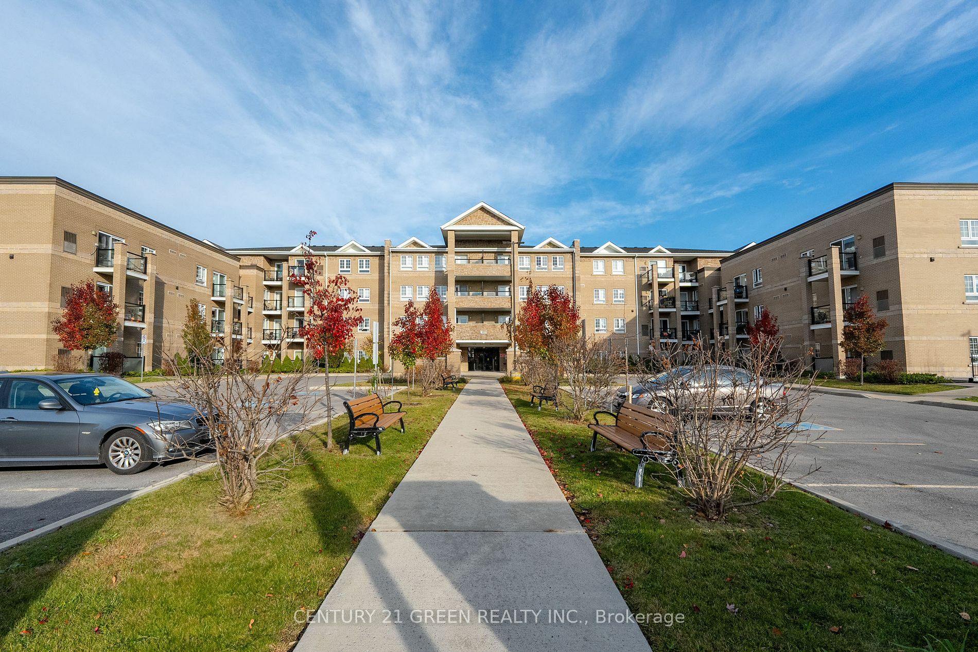 481 Rupert Ave 109  Whitchurch-Stouffville ON L4A 1Y7 photo