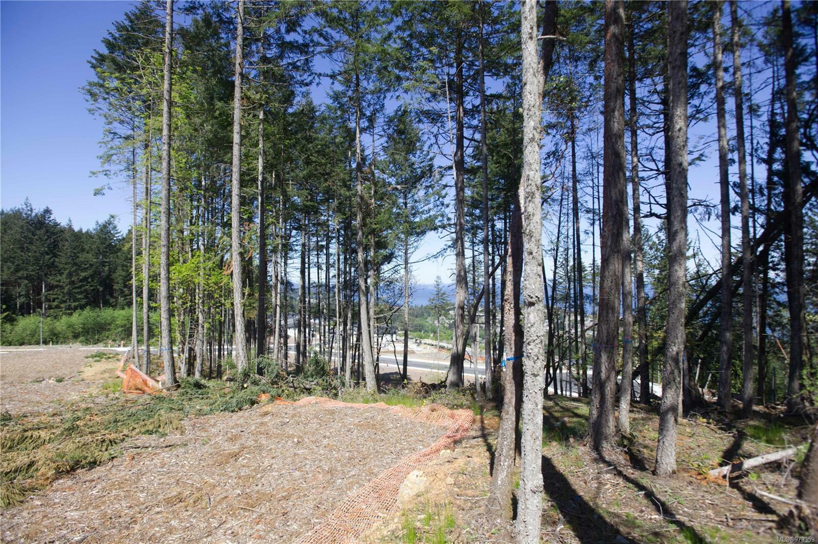 Property Photo:  4610 Glen Oaks Dr  BC V9T 0N2 