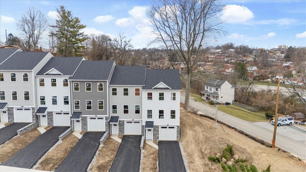 Property Photo: 114 Bella Vista Drive PA 15236