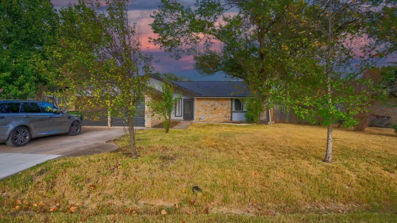 Property Photo:  13311 Wisterwood Street  TX 78729 