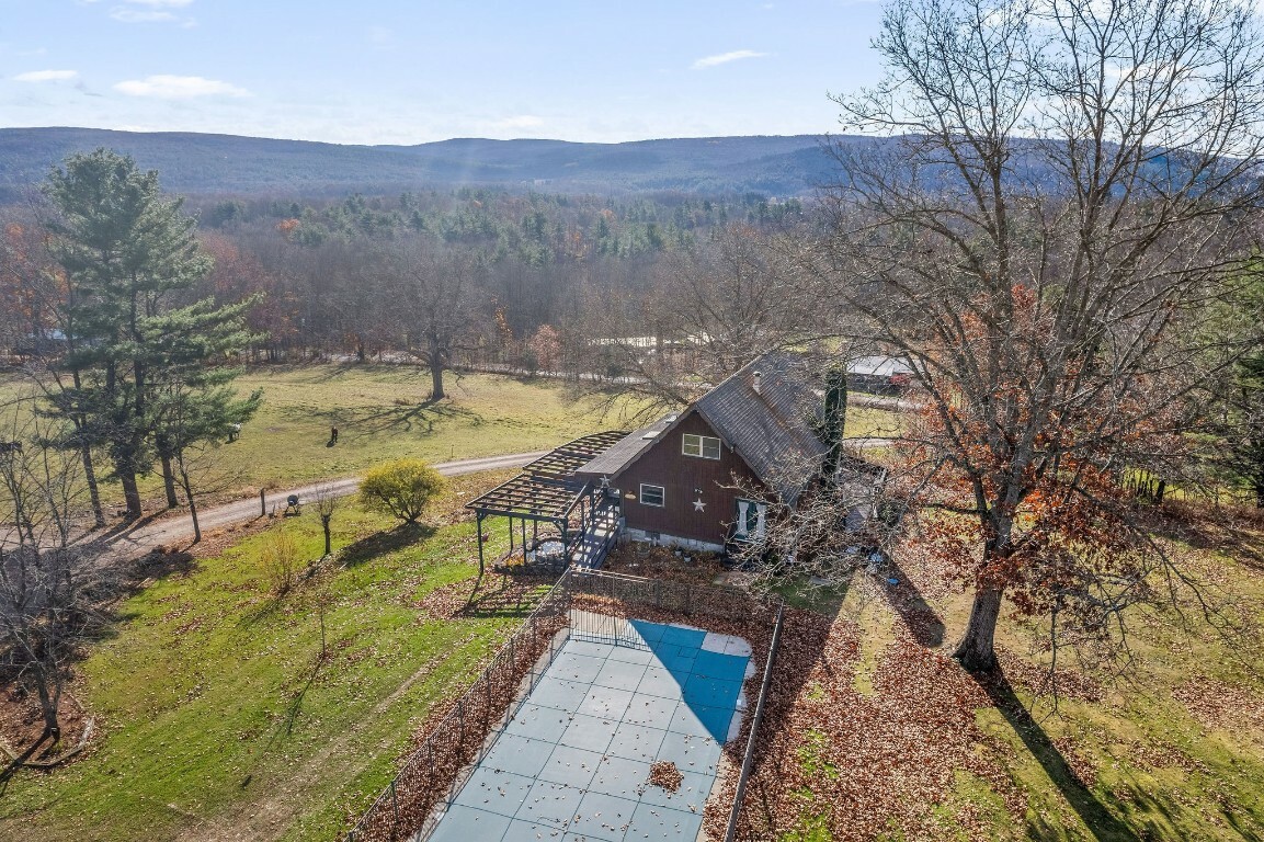 Property Photo:  123 Apple Tree Lane  NY 13730 