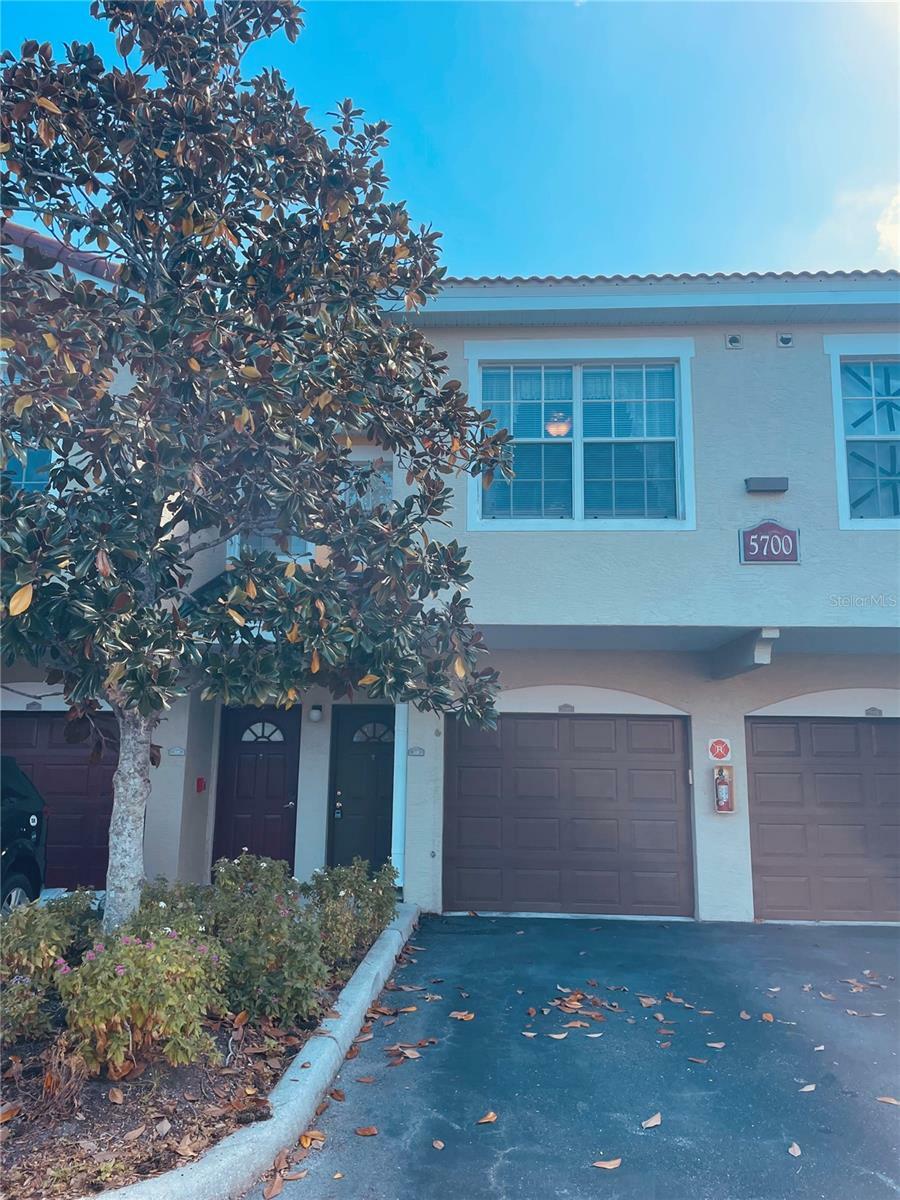 Property Photo:  5700 Bentgrass Drive 16-209  FL 34235 