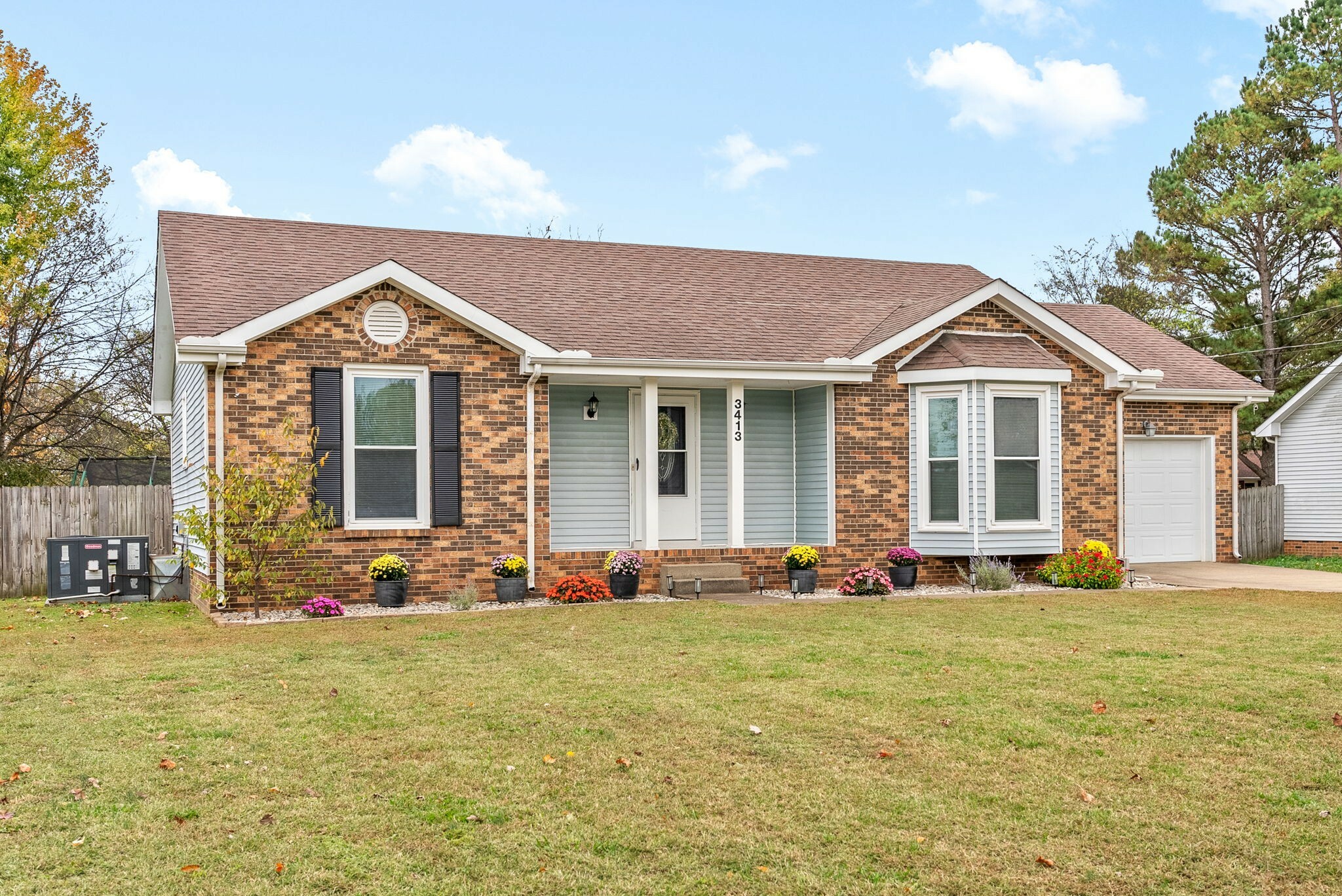 Property Photo:  3413 Oak Park Dr  TN 37042 