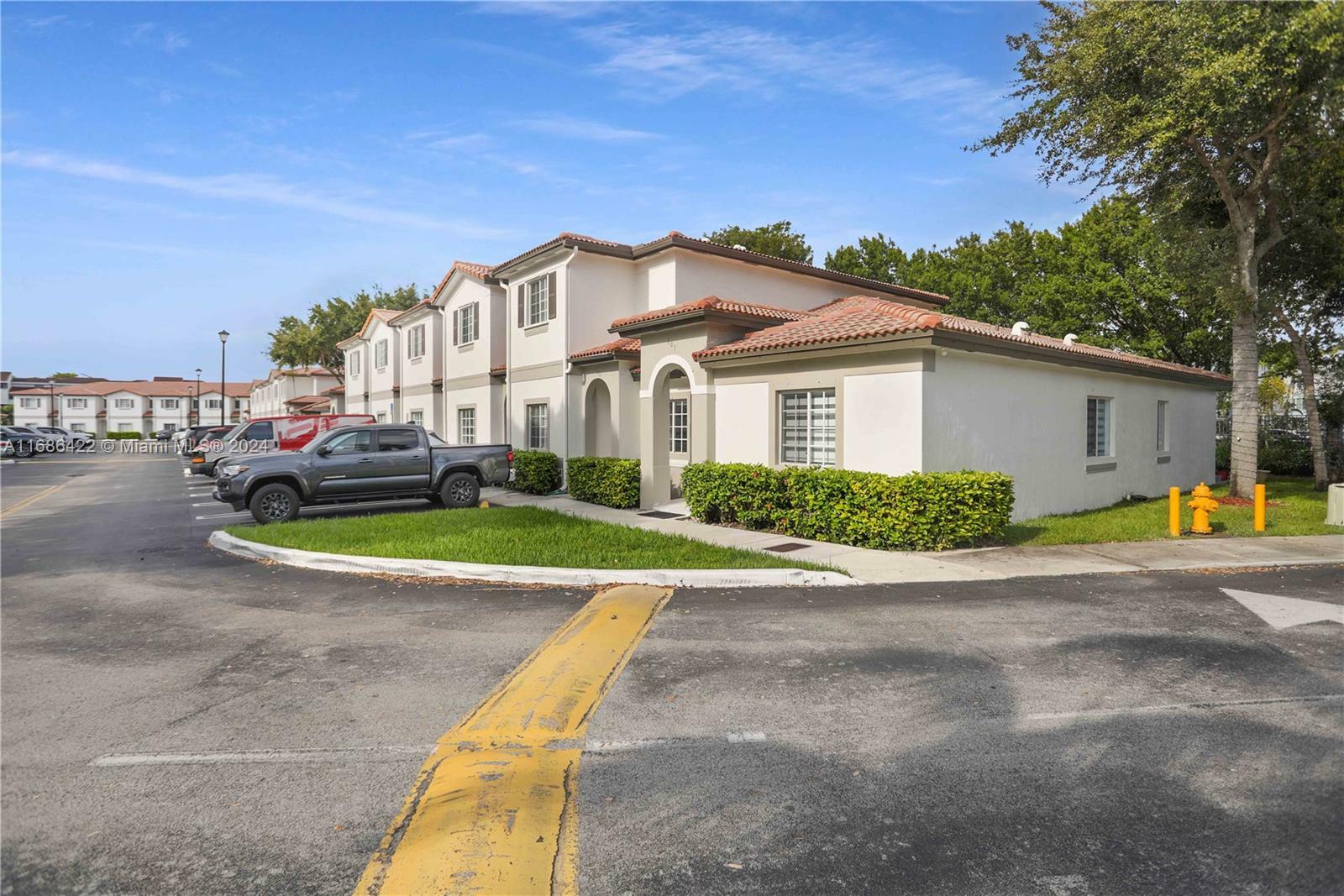 Property Photo:  8440 SW 150th Ave 7  FL 33193 