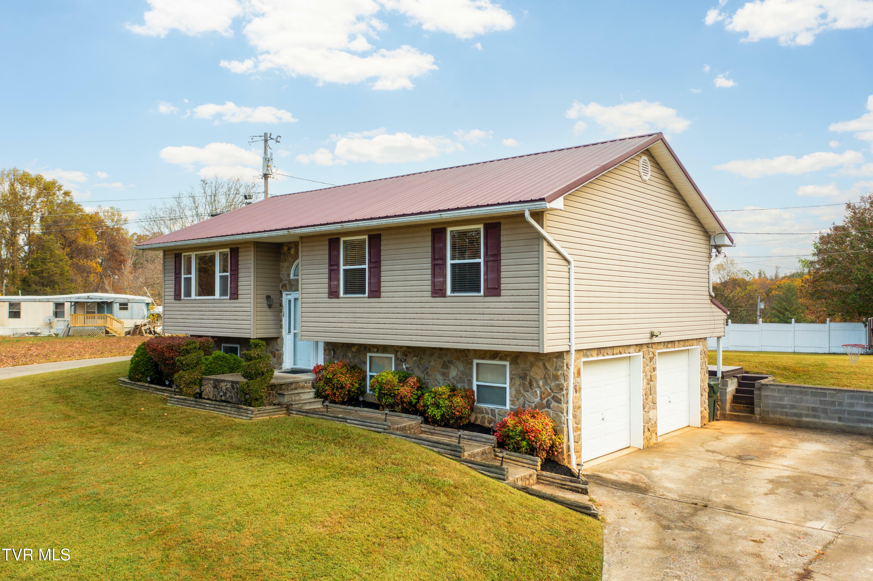 Property Photo:  145 Linda Heights Lane  TN 37656 