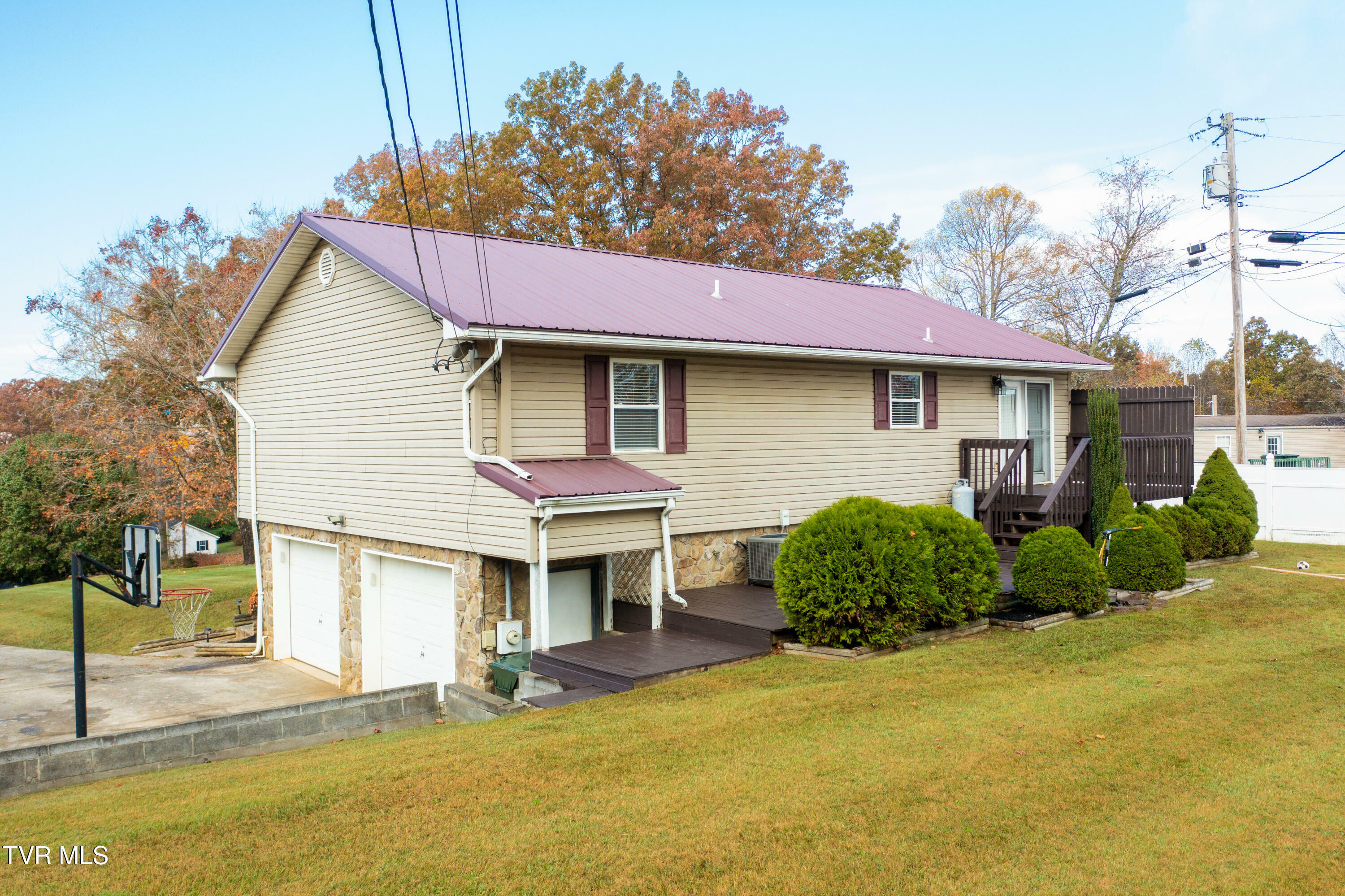 Property Photo:  145 Linda Heights Lane  TN 37656 