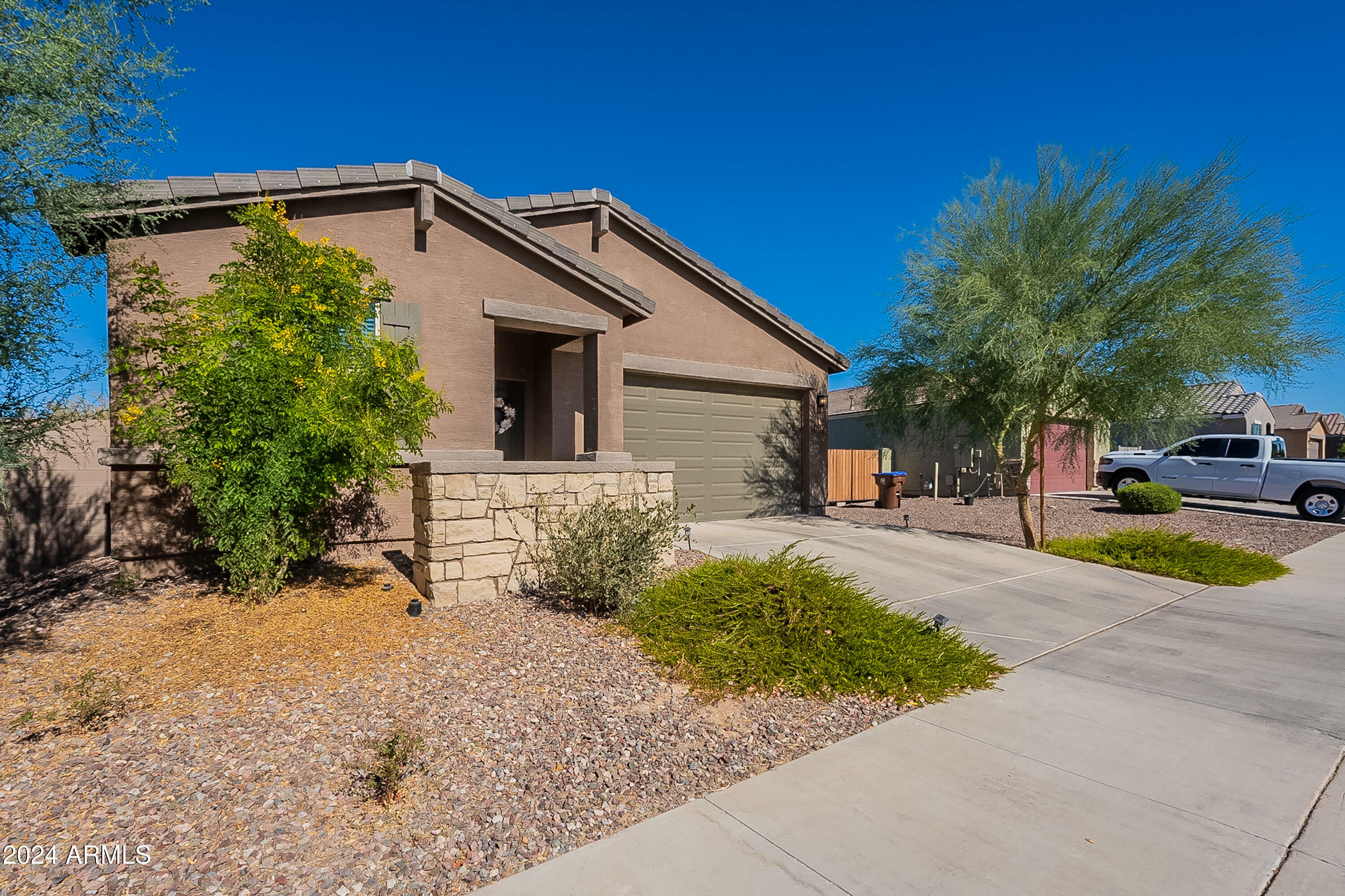 Property Photo:  3950 E French Trotter Street  AZ 85140 