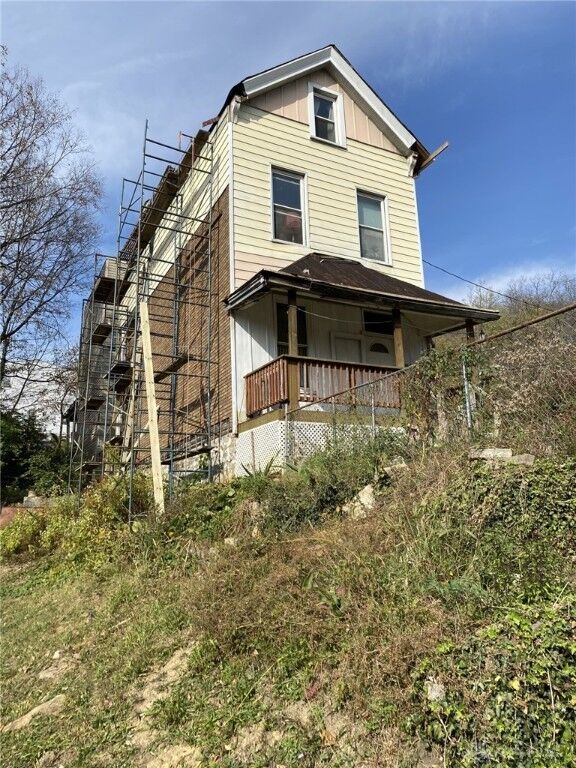 Property Photo: 2441 Bloom Street OH 45214