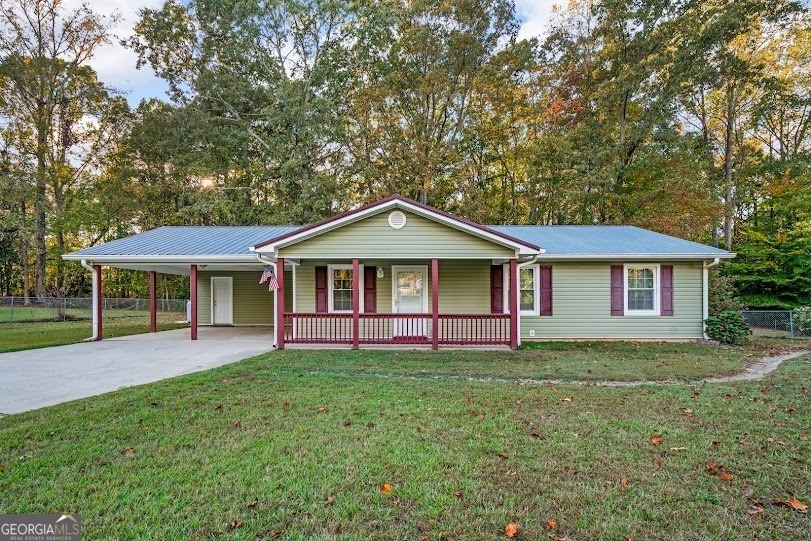 Property Photo: 3401 Richardson Road GA 30180