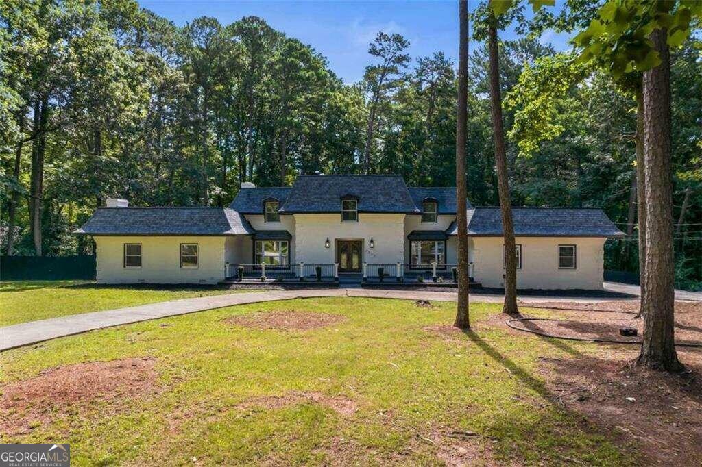 2023 Stoneleigh Drive  Stone Mountain GA 30087 photo