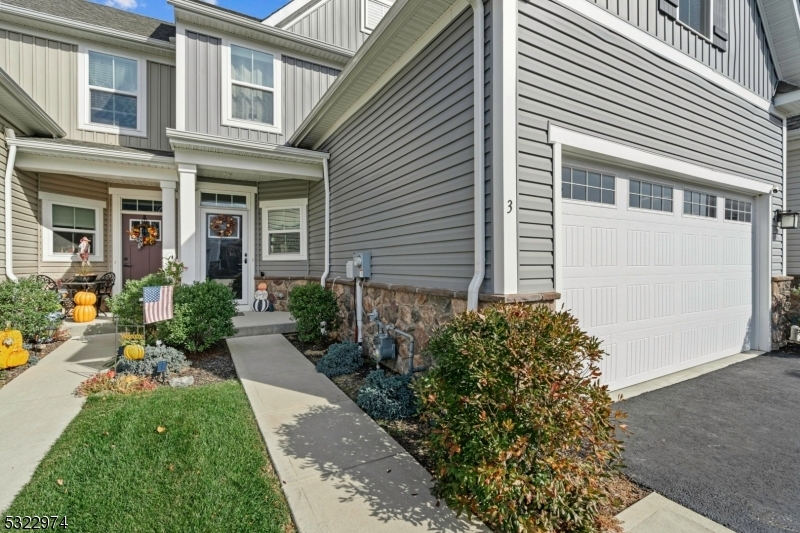 Property Photo:  3 Sharp Shinned Ct  NJ 07882 