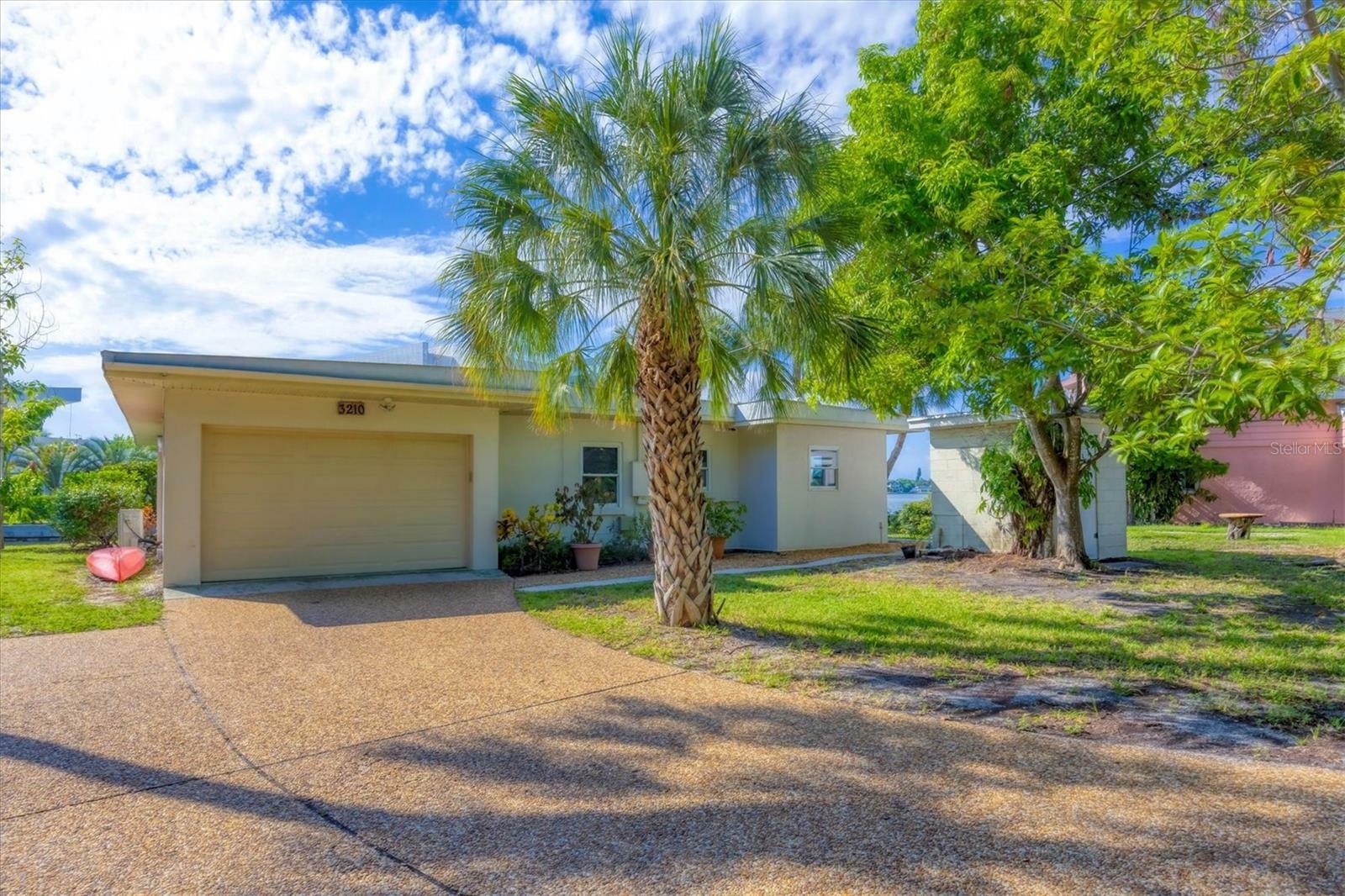 Property Photo:  3210 Higel Avenue  FL 34242 