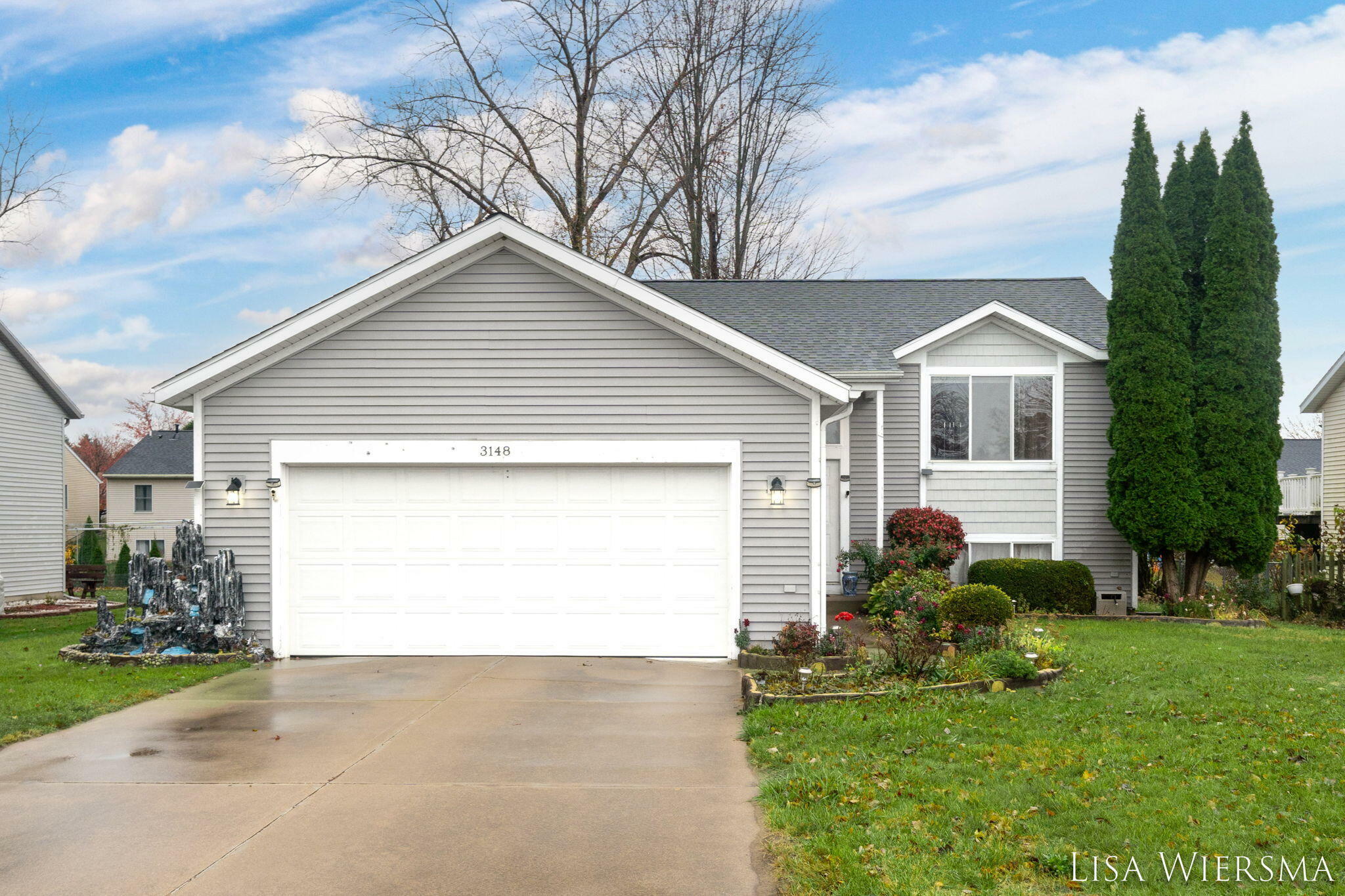 Property Photo:  3148 Sunrise Avenue  MI 49424 