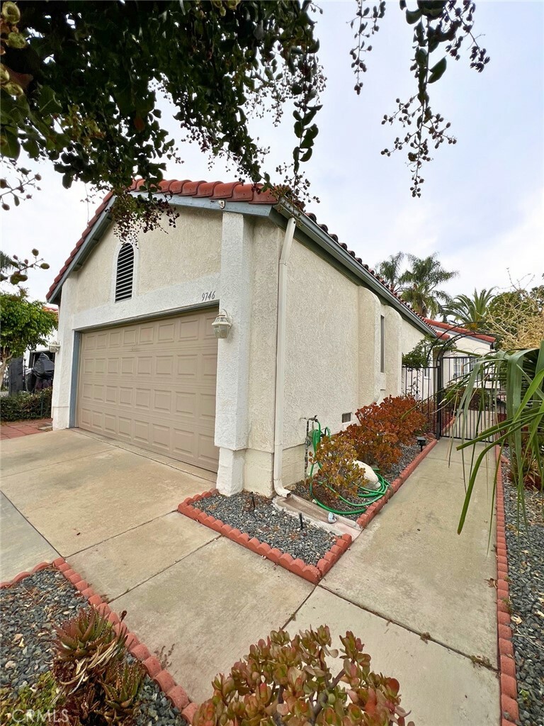 Property Photo:  9746 Woodleaf Drive  CA 91701 