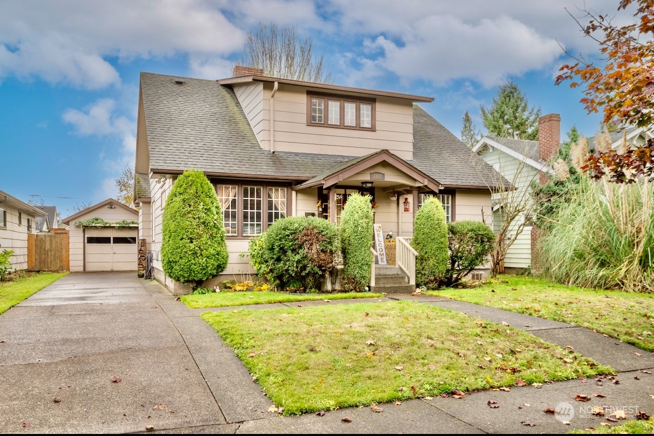 2809 Field Street  Longview WA 98632 photo