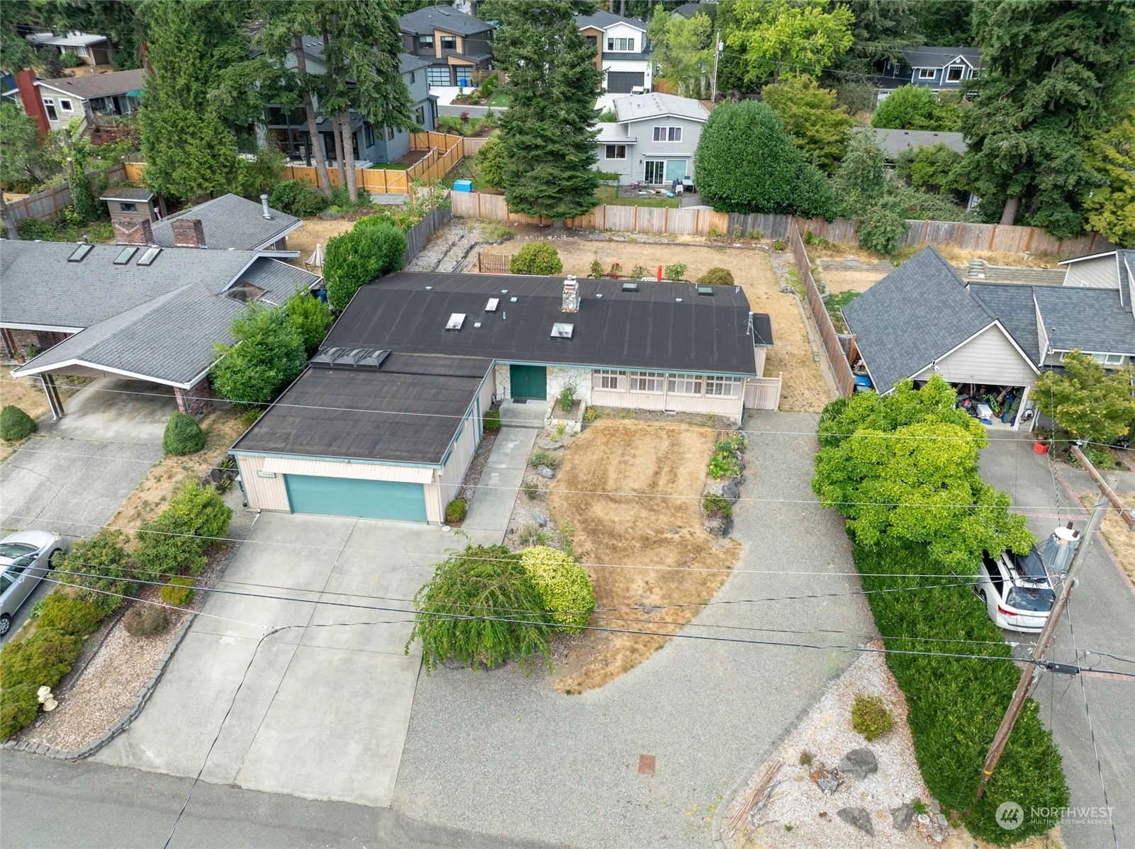 Property Photo:  16544 SE 28th Street  WA 98008 