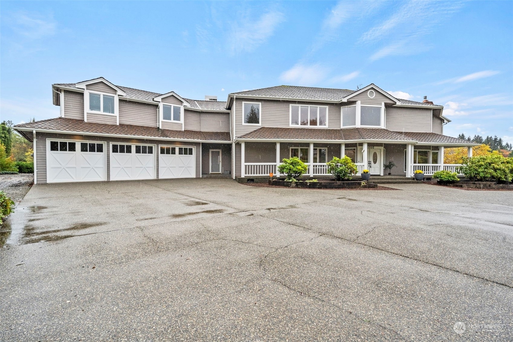 Property Photo:  11505 134th Avenue Ct E  WA 98374 