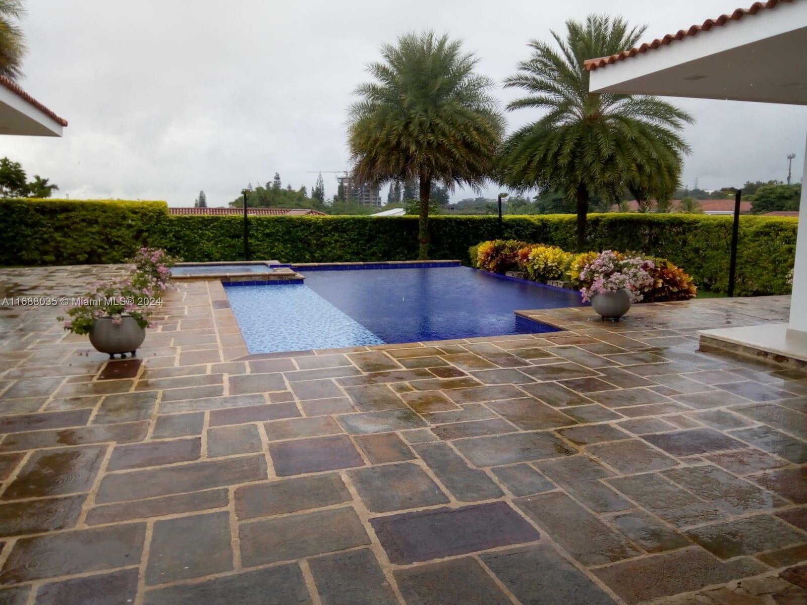 Property Photo:  Carrera 115A #11-301 Reserva Del Higueron  FL  