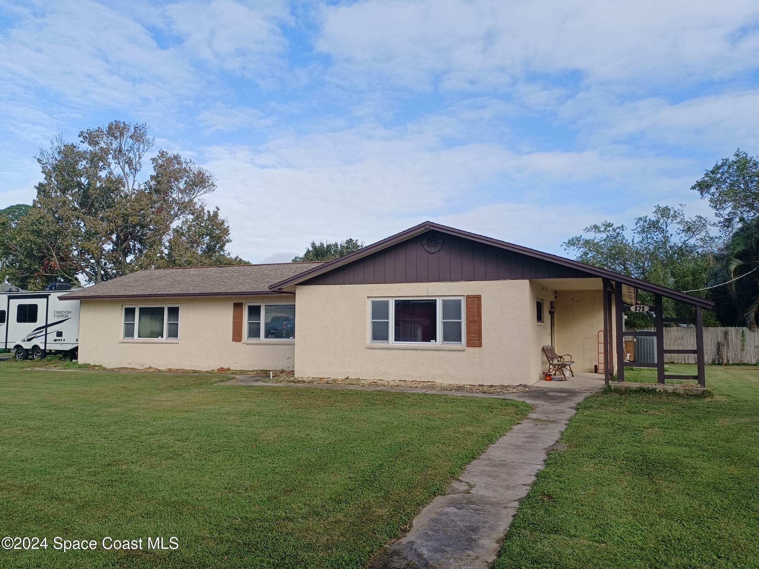 Property Photo:  625 Amor Drive  FL 32927 