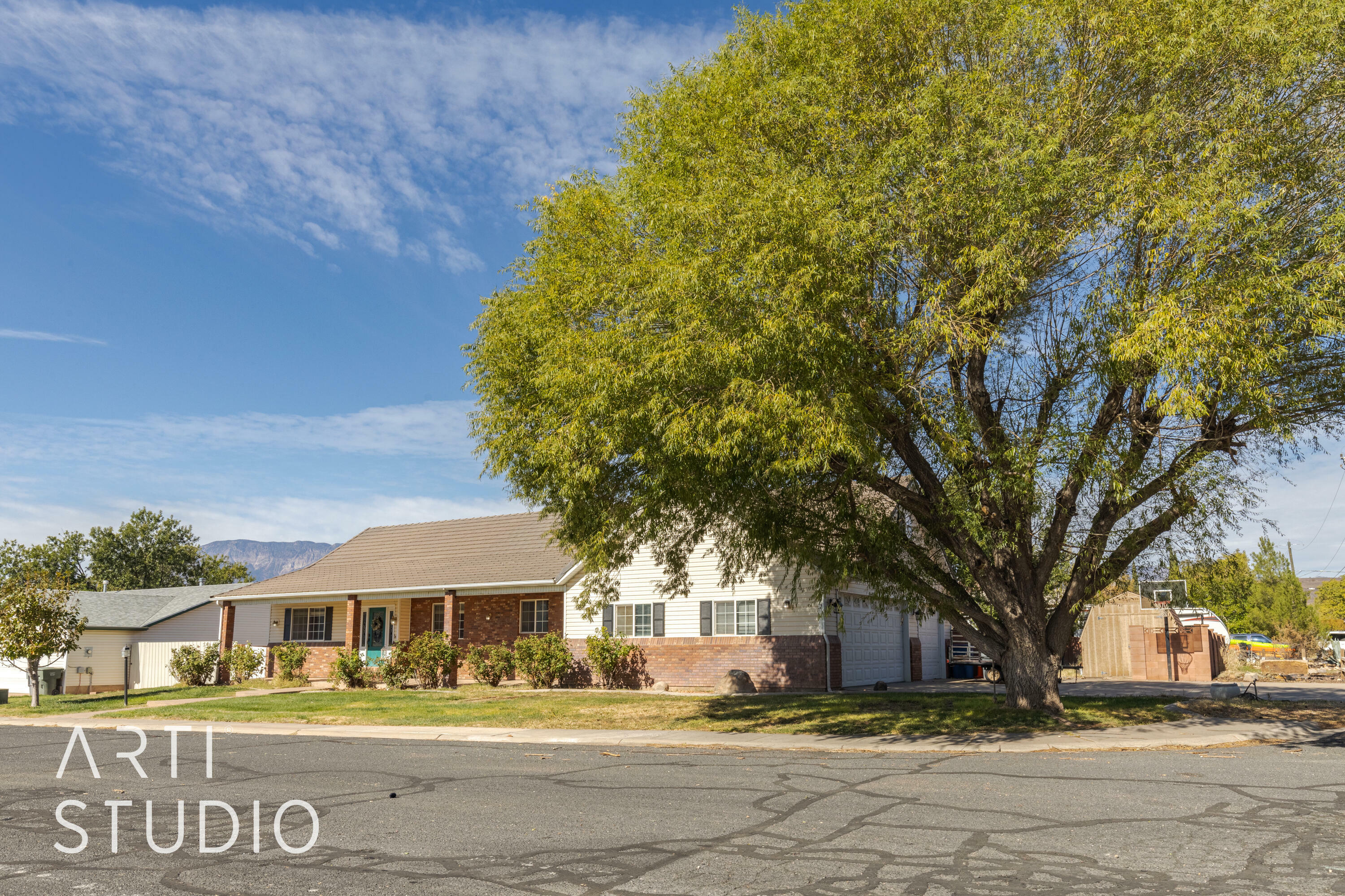 2 W Willow Ln  Toquerville UT 84774 photo