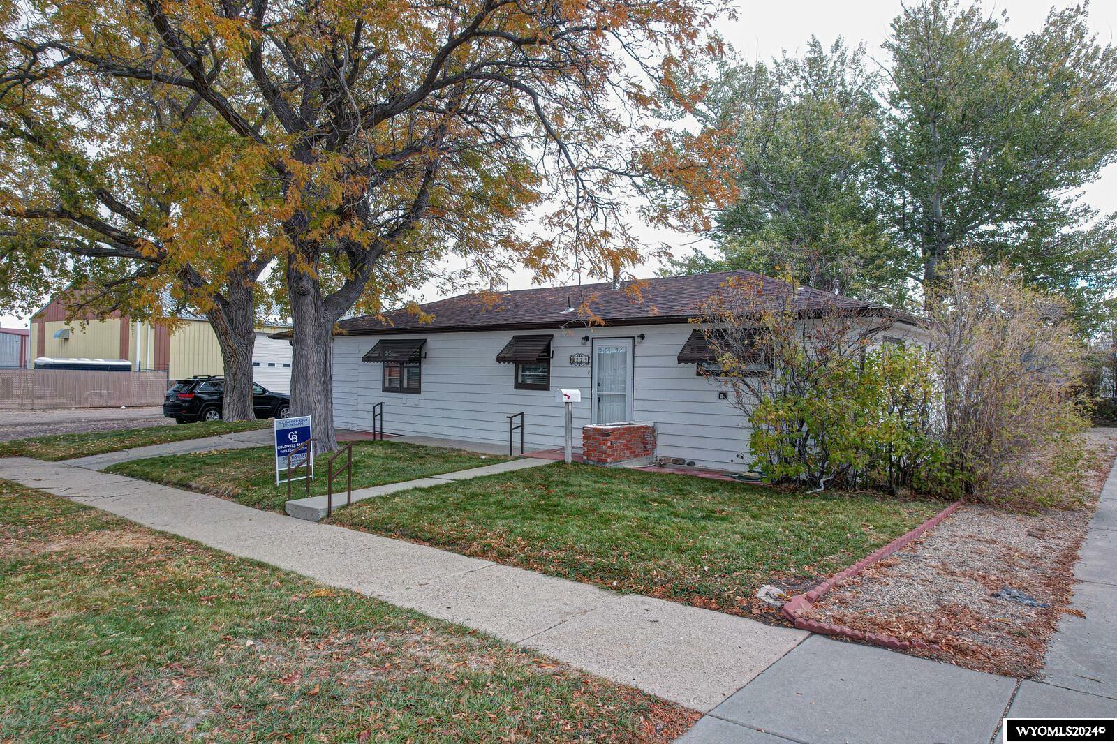 Property Photo:  229 N Kenwood  WY 82601 