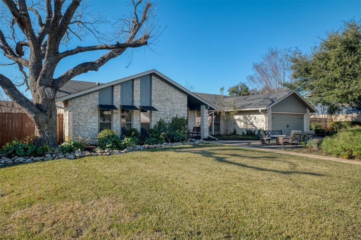 Property Photo:  10603 Mourning Dove Drive  TX 78750 