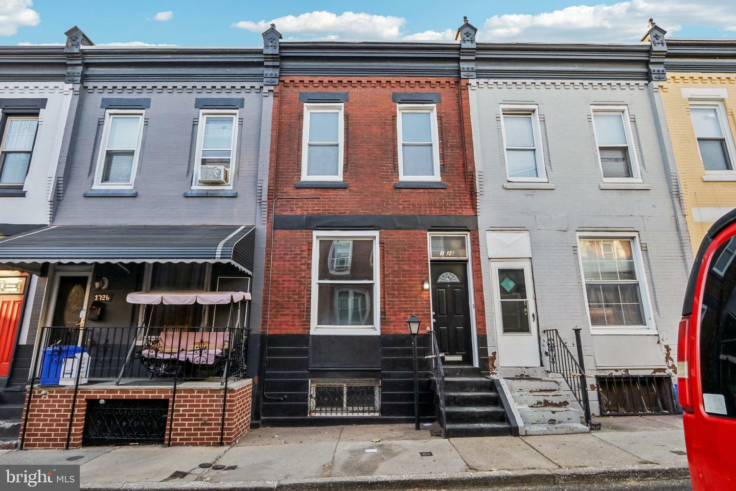 1728 N Dover Street  Philadelphia PA 19121 photo