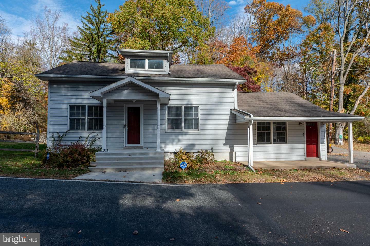 Property Photo:  1127 Magazine Rd  PA 18054 