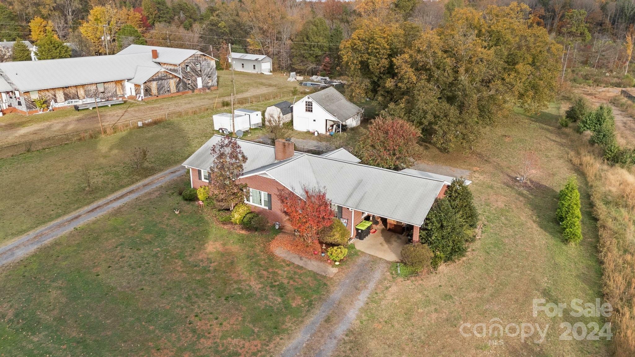 Property Photo: 109 Forest Hill Road NC 27295