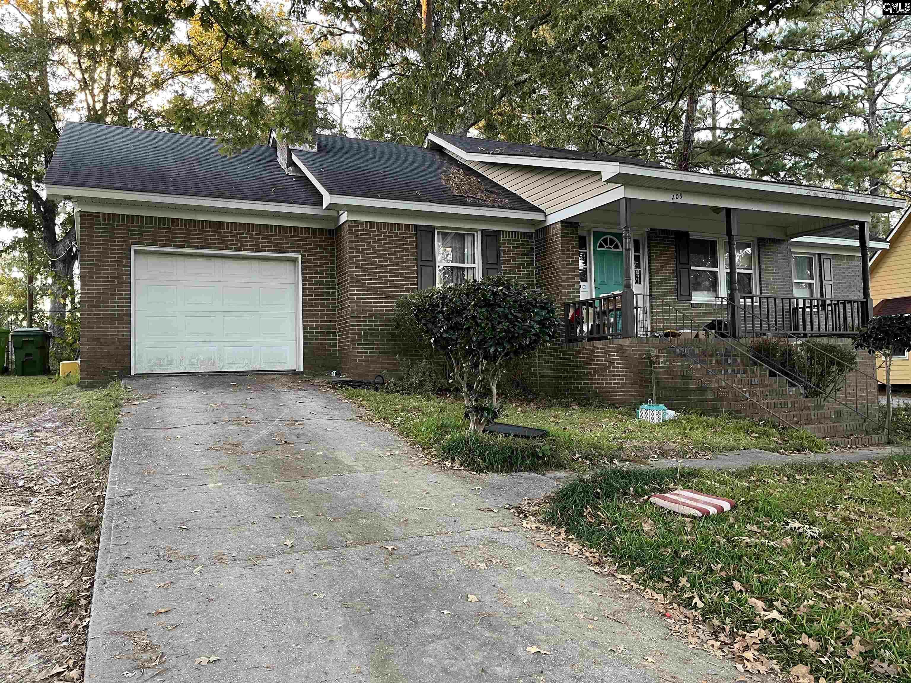 Property Photo:  209 Summerhill  SC 29203 