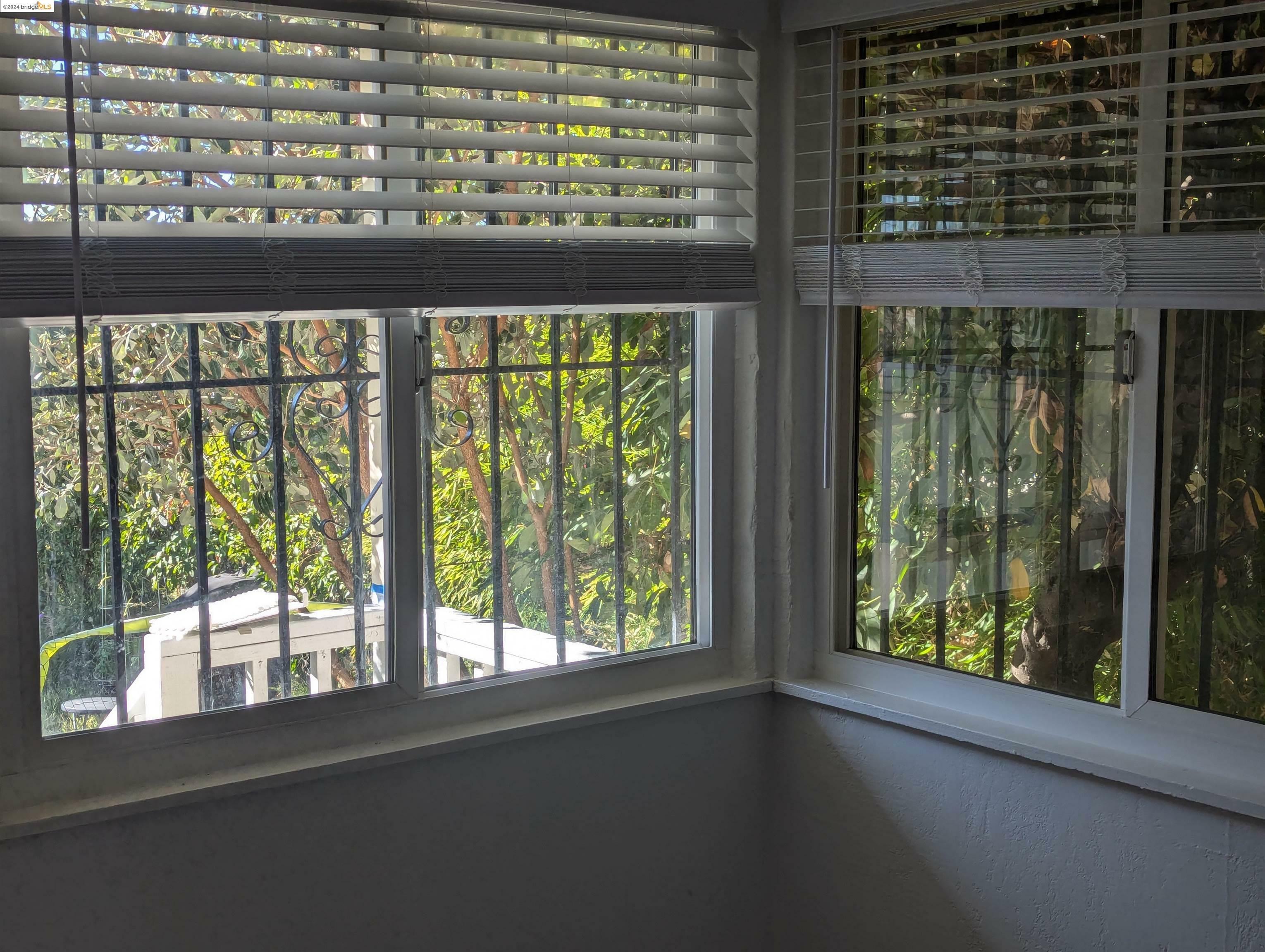 Property Photo:  9510 Hillside St 9512  CA 94603 