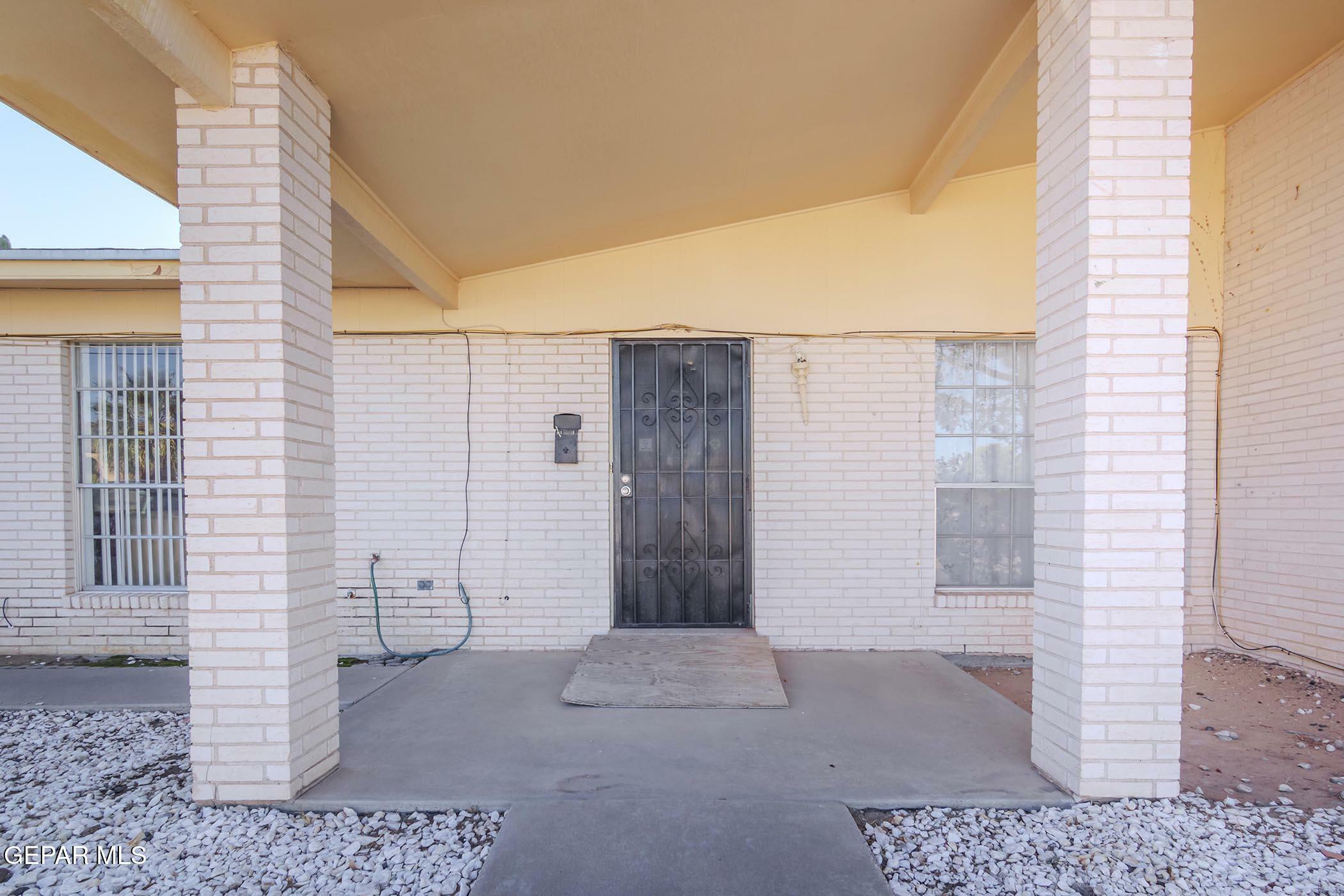 Property Photo:  6616 Paseo Redondo Avenida Avenue  TX 79912 