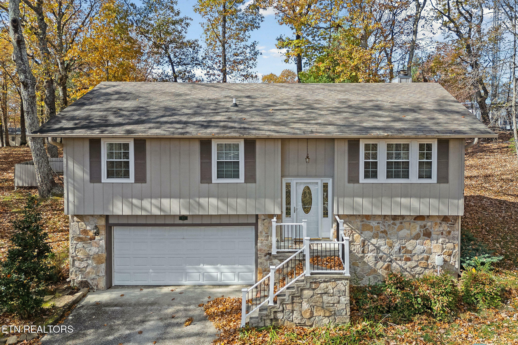 Property Photo:  17 Killearn Court  TN 38558 