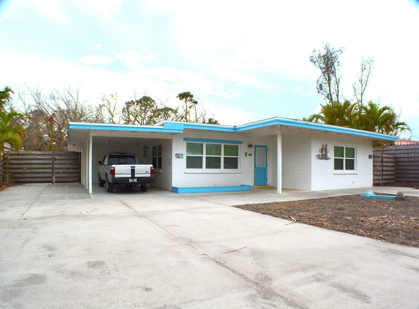 1132 Crescent Street  Sarasota FL 34242 photo