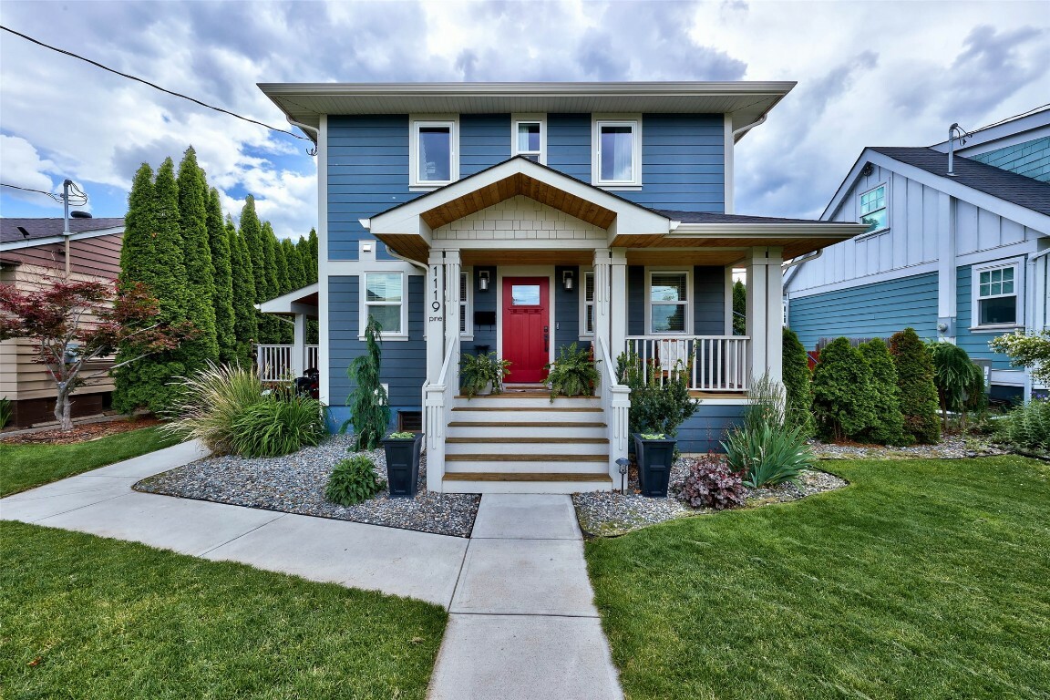 Property Photo:  1119 Pine Street  BC V2C 3A7 