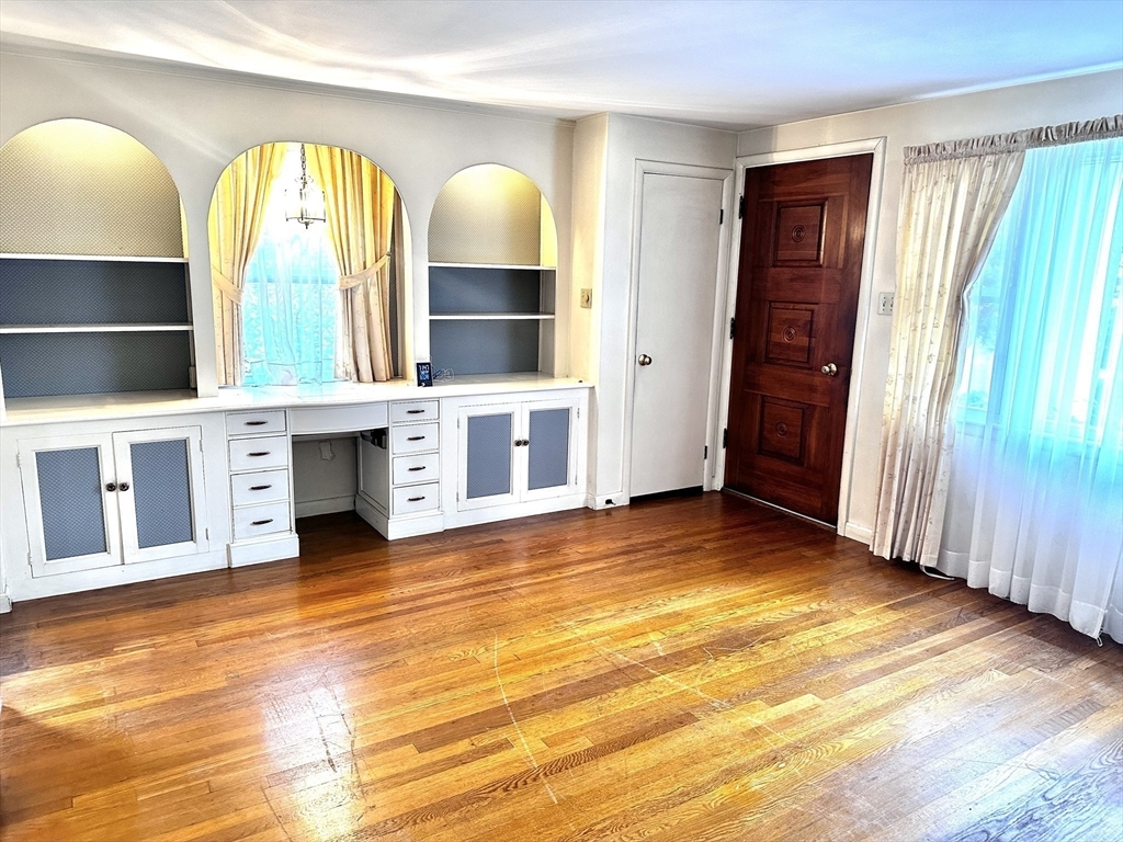 Property Photo:  78 Baltimore Ave  MA 01851 