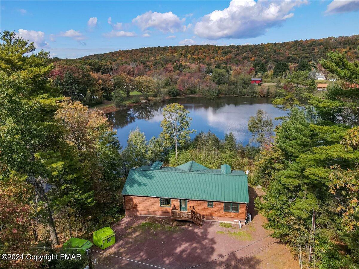 Property Photo:  20 Lakeside Road  PA 18661 