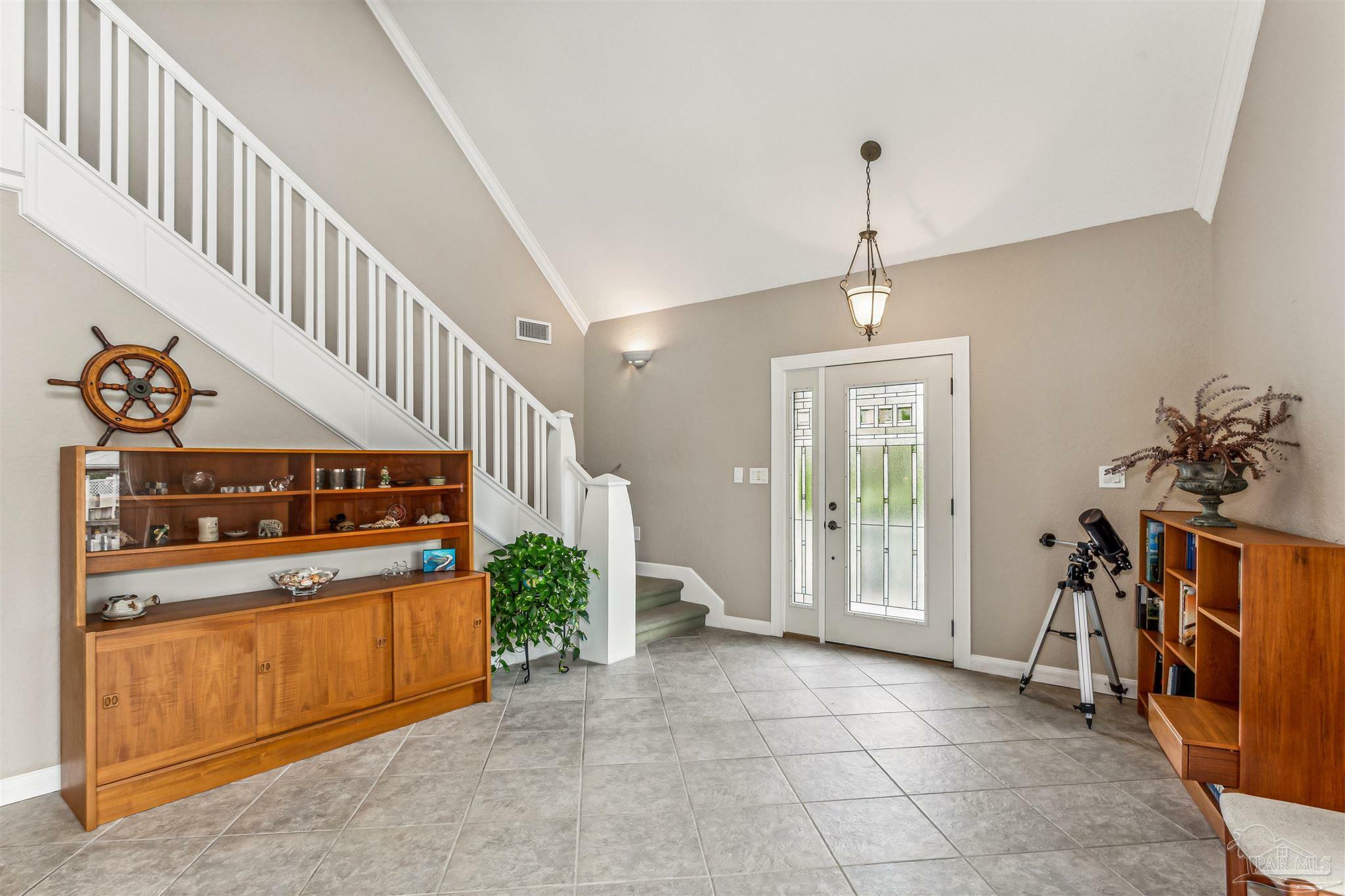 Property Photo:  1114 Park Ln  FL 32563 