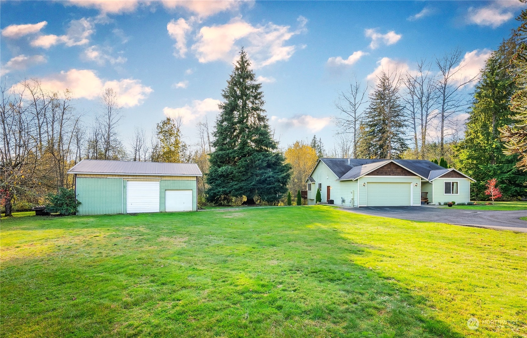 Property Photo:  12130 36th Street Northeast  WA 98258 