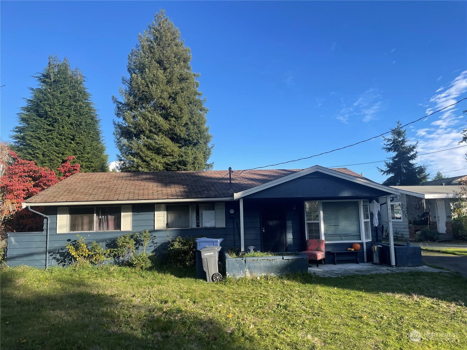 Property Photo: 14226 Military Road S WA 98168