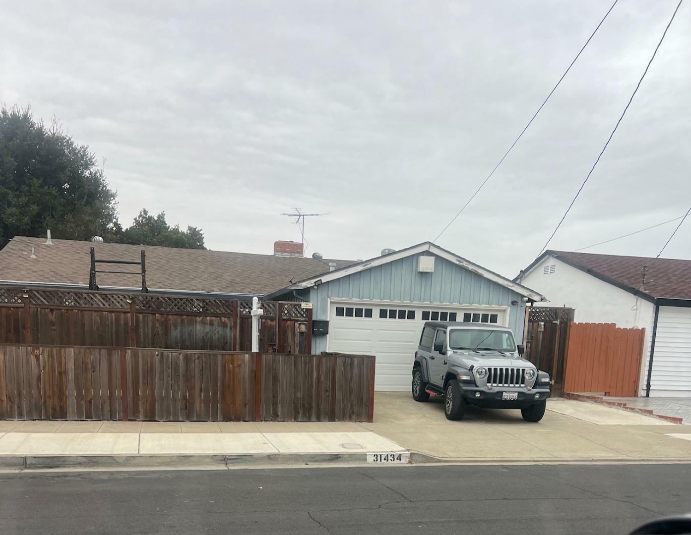 Property Photo:  31434 Brae Burn Avenue  CA 94544 